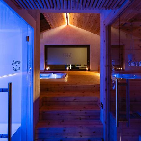 Le Bibelot Apartments Нус Екстериор снимка
